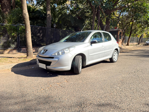 Peugeot 207 1.4 Active 75cv