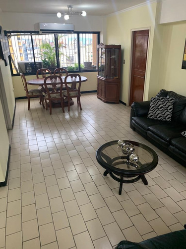 Imagen 5 de 10 de Se Alquila Apartamento Amoblado En La Soledad 04243257753