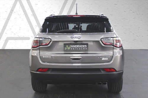Imagem 3 de 10 de Jeep Compass