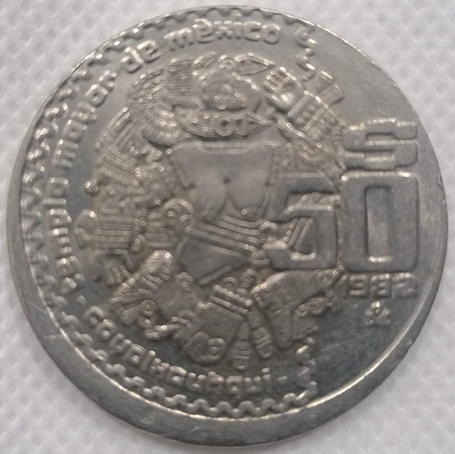 Moneda 50 Pesos Mexicanos Coyolxauhqui Descentrada.