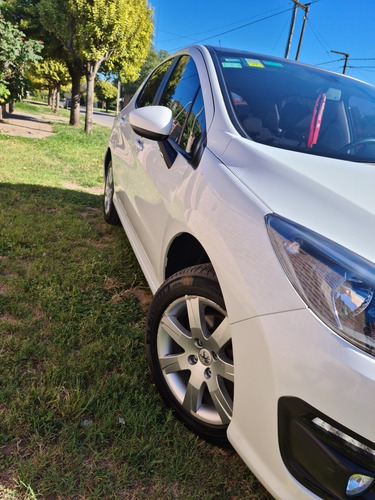 Peugeot 308 1.6 Allure 2016