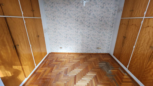 Venta. Departamento Caballito 4 Ambientes. Lavadero. 2 Cocheras