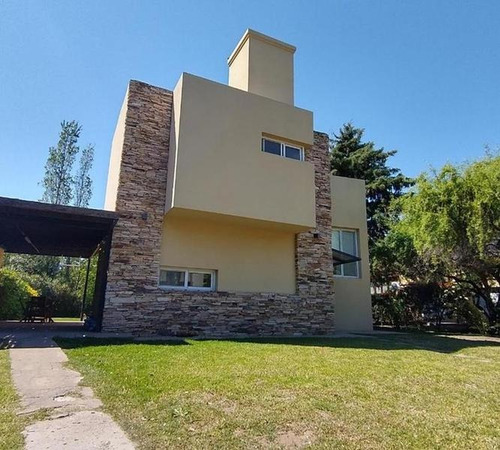 Imagen 5 de 30 de Casa Barrio Cerrado Cielo - Roldan