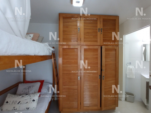 Apartamento En Brava, 2 Dormitorios Y Dependencia De Servicio - Ref: 4720