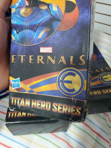 Ikaris Titan Hero Series (Reacondicionado)