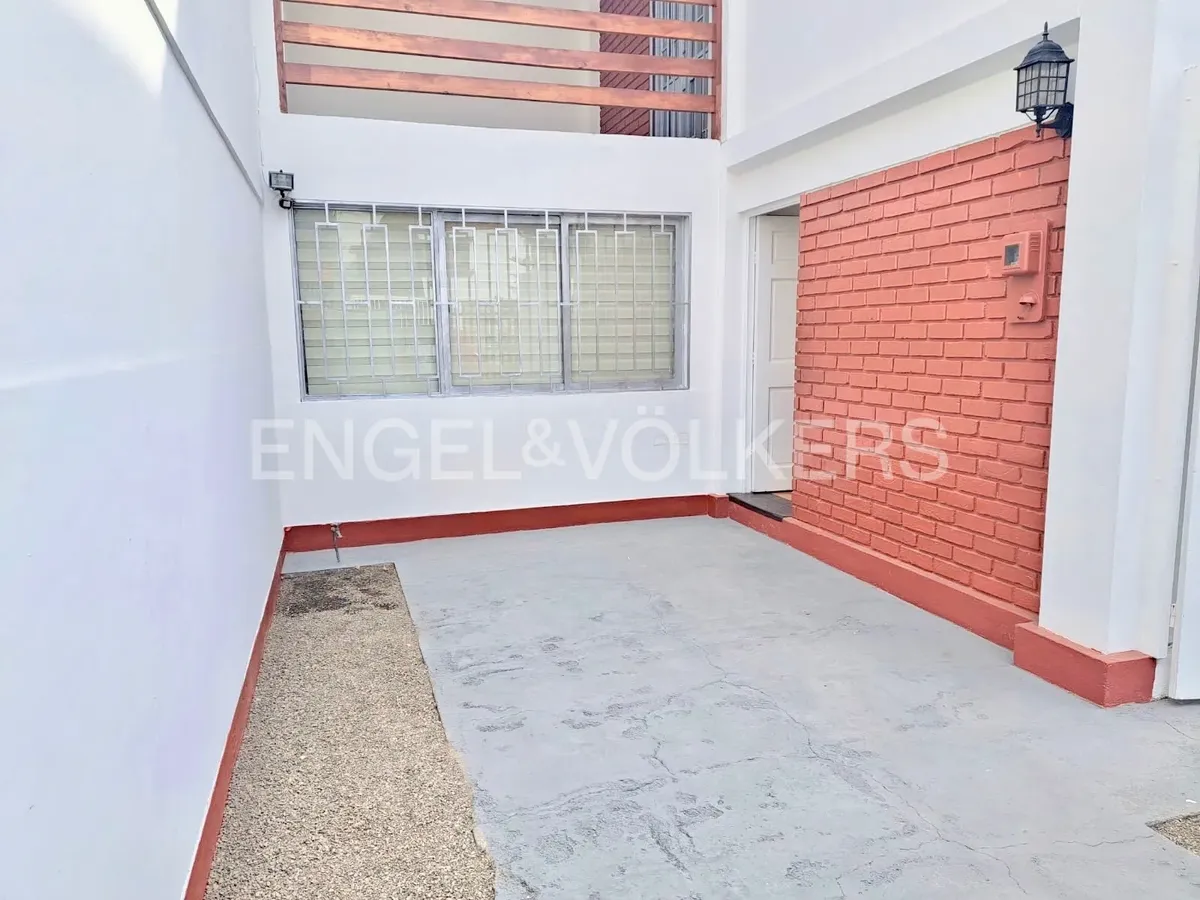 Imagen 3 de 17 de Arriendo Casa Comercial 120 M2 En Rebeca Matte