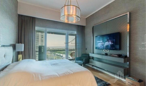 Imagen 15 de 30 de Alvear Tower - Depto 2 Suites Totalmente Amoblado - Piso Alto Con Cochera !