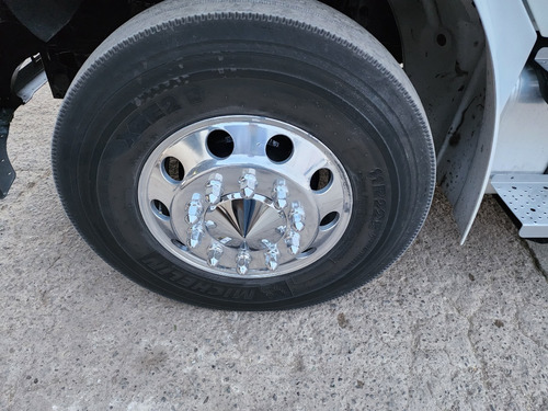 Camion Rabon Seminuevo M2 Caja Seca Con Rampa Hidraulica