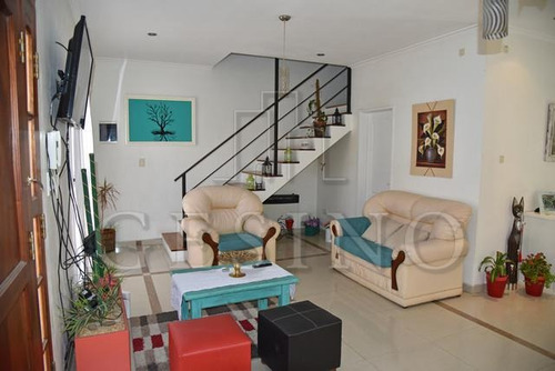 Imagen 4 de 30 de Casa - La Plata