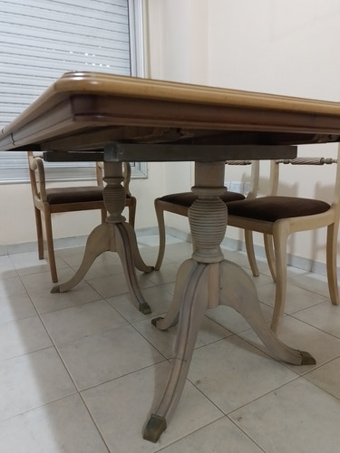 Mesa De Comedor Estilo Ingles, Dos (2) Bochas. Marrón Marrón (Usado)