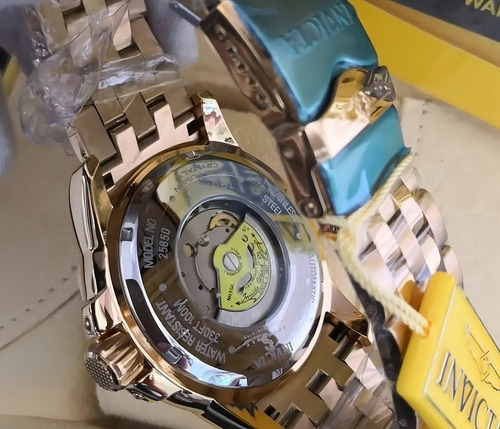 Relógio Invicta Speedway Turbine Banhado 18k 100% Original Correia Dourado Bisel Dourado Fundo Preto
