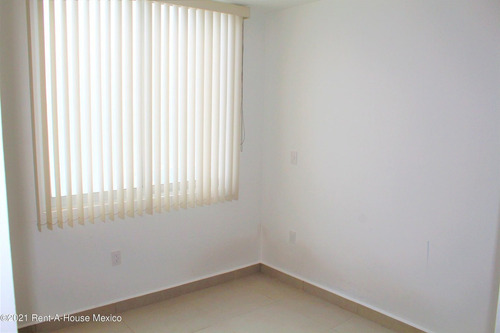Imagen 12 de 14 de Casa En Zibata Con Vistas Espectaculares A Todo El Valle Lpd 22-407
