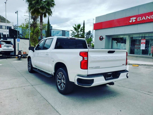 Imagen 5 de 15 de Chevrolet Cheyenne 2020 5.4 2500 Doble Cab Lt Z71 4x4 At