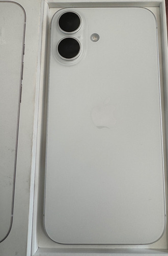 Apple Iphone 16. 100% De Pila. At&t. 128gb Color Blanco Blanco (Usado)