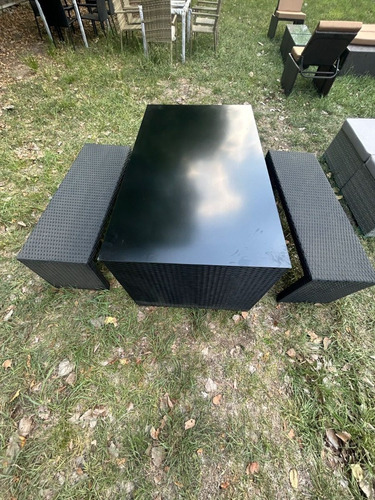 Imagen 3 de 10 de Juego De Jardin Mesa Salta Ratán Vidrio + 2 Bancos Ratán