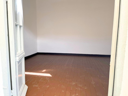 Apartamento  B° Centro -  Venta 2 Dormitorios