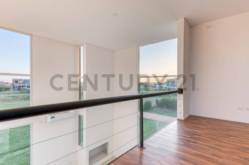 Imagen 13 de 30 de Casa En Venta 5 Ambientes En Barrio El Canton, Norte-
