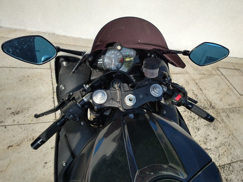 Yamaha Yzf R1