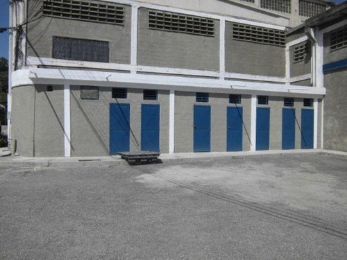 Almacenes Industriales En Venta En Guatire. Km