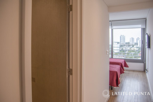 Imagen 13 de 23 de Apartamento En Mansa, 3 Dormitorios