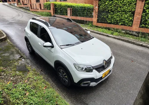 Renault Stepway 1.6 Trek Intens