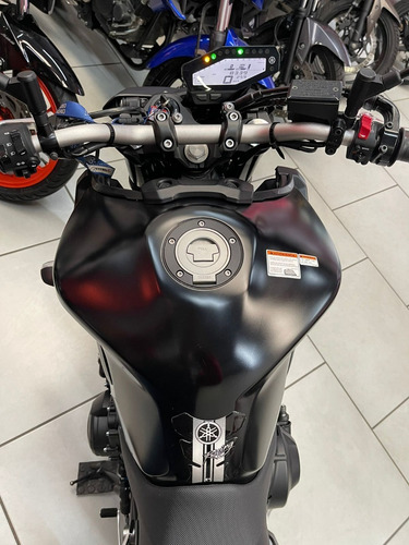 Imagem 4 de 7 de Yamaha Mt 09 Abs 2022