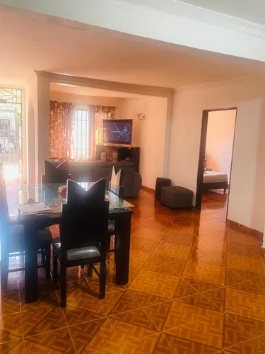 Vendo Casa Esquinera En Salomia Excelente Oportunidad De Inversión