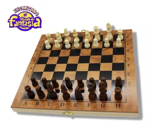 Jogo de Tabuleiro e Peças em Madeira 3 em 1 - Xadrez, Dama e Gamão 30cm