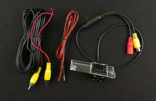 Camara De Reversa En Luz De La Placa Kia Cerato Rio 03-12
