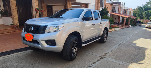 Nissan NP300 Frontier 2.5 Cd 4X4 Se Mt 4P