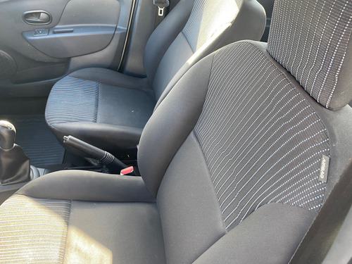 Renault Logan 1.6 16v Life