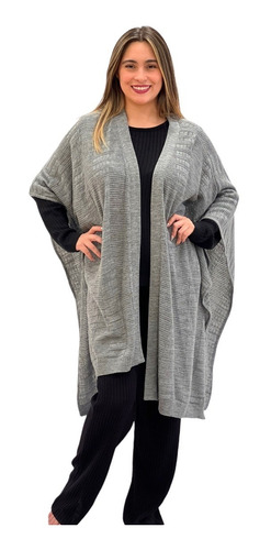Imagen 4 de 4 de Poncho/ Capa Abierta Con Jacquard.