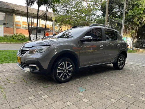 Renault Stepway 1.6 Intens