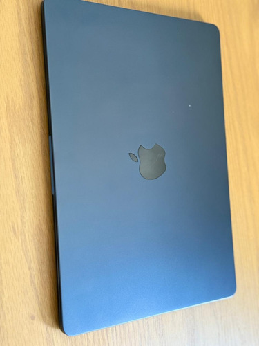 Macbook Air M2 13 Midnight 8gb 256gb Apple Preto (Usado)