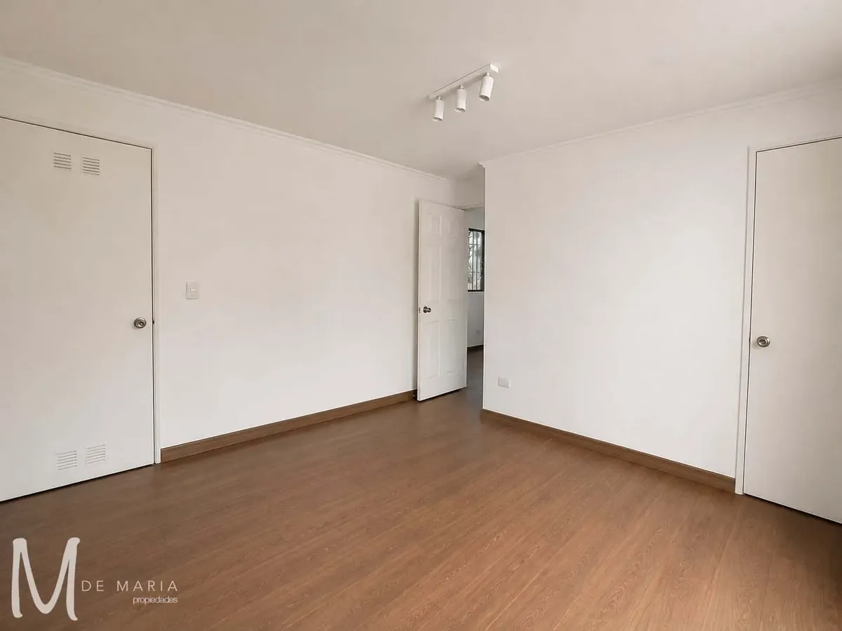 Imagen 5 de 15 de Arriendo Amplia Casa Vitacura