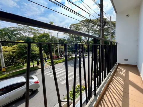 Apartamento En Arriendo En La Normal. Cod A776046