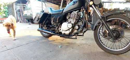 Susuki Intruder 250