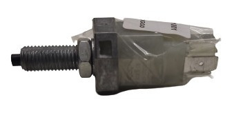 Sensor O Switch Freno Chery Tiggo-facce-a516  Atornillado