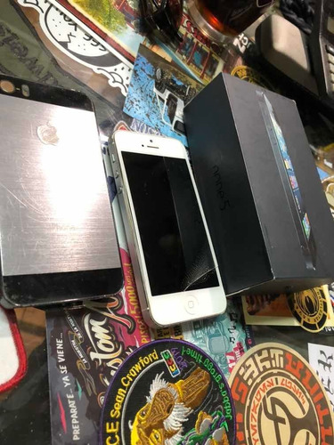 iPhone 5 Blanco 16 Gb Hay Que Cambiar Bateria /reparar/ Leer