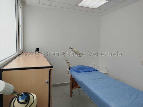 Sm Local Comercial En Alquiler En Santa Paula 25-3517 Yf