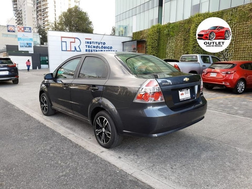 Imagen 4 de 14 de Chevrolet Aveo