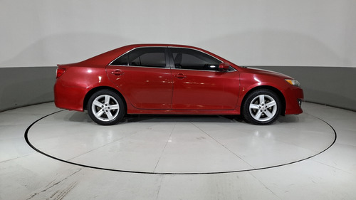 Toyota Camry 3.5 SE V6 6AT