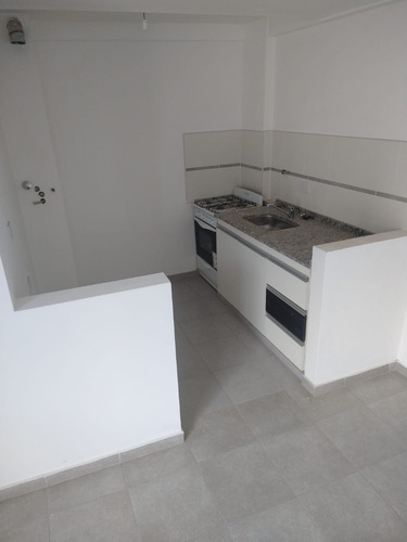 Imagen 3 de 18 de Departamento En Venta - 1 Dormitorio - Barrio Cofico