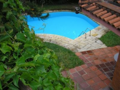 Casa Em Ipanema Com 3 Dormitórios - Lu15141