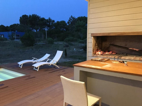 Imagen 4 de 14 de Casa José Ignacio. Disponible Desde El 11 Enero Y Todo Febrero.