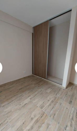 Imagen 11 de 15 de Departamento De 3 Ambientes A Estrenar En El Centro De Lanus!!!