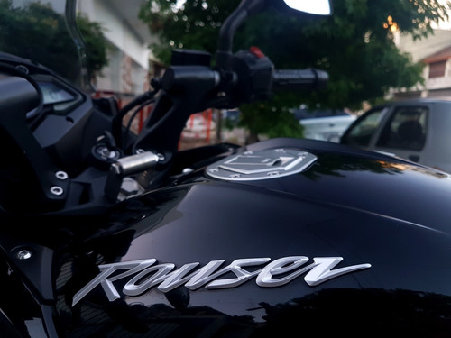 Rouser As200 - Inmaculada - Escape Cañossilen - Permuta
