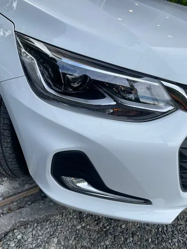 Chevrolet Onix 1.0T Premier Sedan At