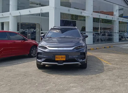 Byd Tang Ev Modelo: 2025 *(7 Puestos)*
