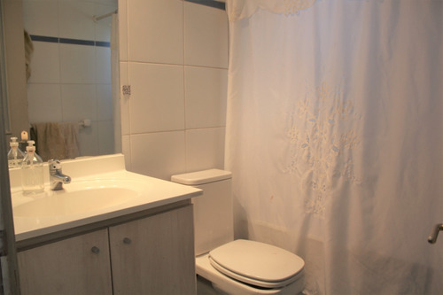 Preciosa Casa En Venta 5 Dorm Piedra Roja Chicureo Colina
